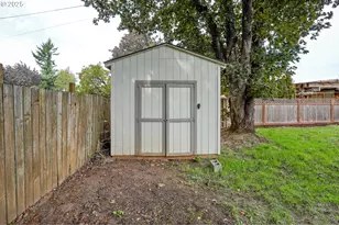 2209 SE 178th Ave, Portland, OR 97233 - Photo 29