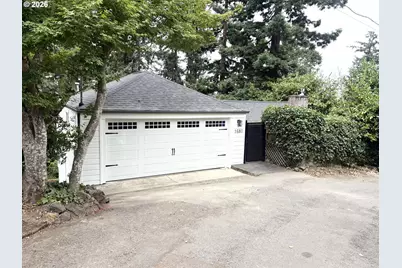 1680 Westover Dr, Eugene, OR 97403 - Photo 39