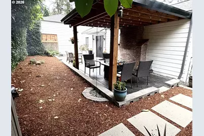 1680 Westover Dr, Eugene, OR 97403 - Photo 5