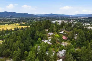 1680 Westover Dr, Eugene, OR 97403 - Photo 45