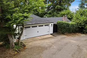 1680 Westover Dr, Eugene, OR 97403 - Photo 31