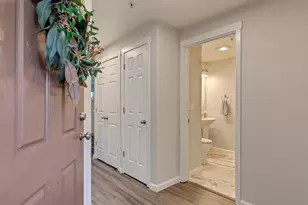 10769 SW Canterbury Ln, Tigard, OR 97224 - Photo 9