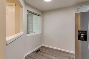 10769 SW Canterbury Ln, Tigard, OR 97224 - Photo 17