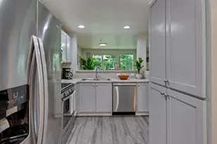 10769 SW Canterbury Ln, Tigard, OR 97224 - Photo 11