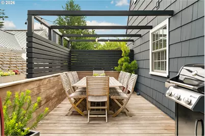 3570 SW Council Crest Dr, Portland, OR 97239 - Photo 39