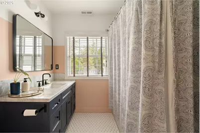 3570 SW Council Crest Dr, Portland, OR 97239 - Photo 27