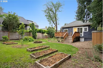 2345 SE Clinton St, Portland, OR 97202 - Photo 35