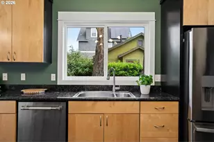 2345 SE Clinton St, Portland, OR 97202 - Photo 17