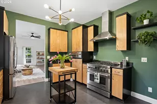 2345 SE Clinton St, Portland, OR 97202 - Photo 13
