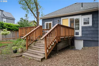 2345 SE Clinton St, Portland, OR 97202 - Photo 39