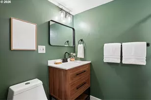 2345 SE Clinton St, Portland, OR 97202 - Photo 31