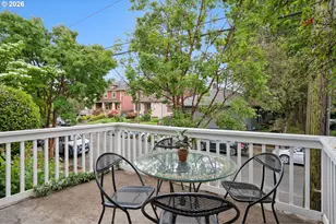 2345 SE Clinton St, Portland, OR 97202 - Photo 5