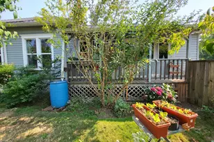 305 S 3rd St, Cottage Grove, OR 97424 - Photo 31