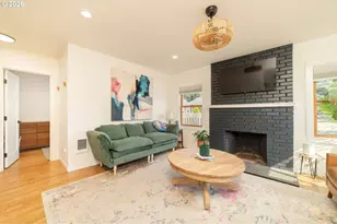 825 NE 76th Ave, Portland, OR 97213 - Photo 3