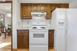 501 N Buckley Ln, Newberg, OR 97132 - Photo 15
