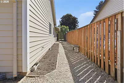 501 N Buckley Ln, Newberg, OR 97132 - Photo 41