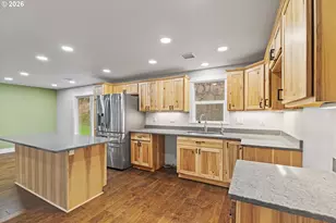 16855 Hwy 42, Myrtle Point, OR 97458 - Photo 21