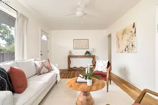 8609 SE Flavel St, Portland, OR 97266 - Photo 9