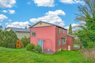 1645 3rd St, Columbia City, OR 97018 - Photo 25
