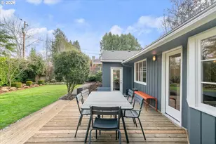 8875 SW Woodside Dr, Portland, OR 97225 - Photo 27