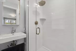 8875 SW Woodside Dr, Portland, OR 97225 - Photo 19