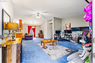 620 N Bay St, Waldport, OR 97394 - Photo 3