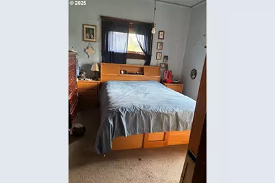 83354 N Pacific Hwy, Creswell, OR 97426 - Photo 17