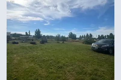 83354 N Pacific Hwy, Creswell, OR 97426 - Photo 5