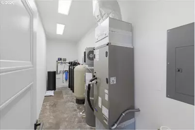 6629 Pony Pl, Salem, OR 97317 - Photo 33