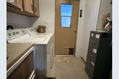 1601 Rhododendron Dr #572, Florence, OR 97439 - Photo 15