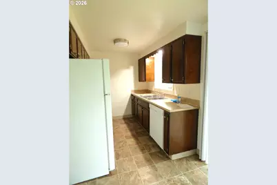 4016 45th Ave NE, Salem, OR 97305 - Photo 7