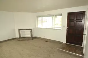 4016 45th Ave NE, Salem, OR 97305 - Photo 3