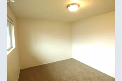4016 45th Ave NE, Salem, OR 97305 - Photo 13