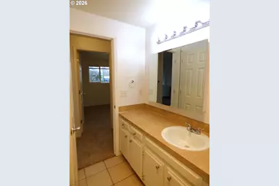 4016 45th Ave NE, Salem, OR 97305 - Photo 9