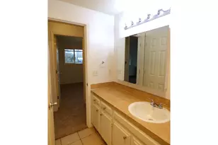 4016 45th Ave NE, Salem, OR 97305 - Photo 9