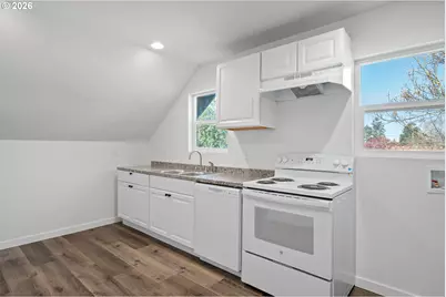 285 20th Ave, Longview, WA 98632 - Photo 5