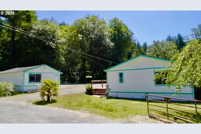 1020 Winchuck, Brookings, OR 97415 - Photo 7