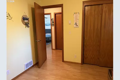 2286 N 22nd Ct, Florence, OR 97439 - Photo 23