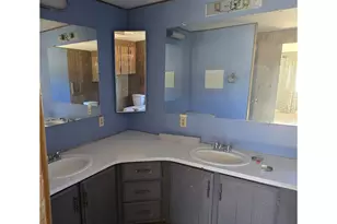 100120 Hwy 97, Chemult, OR 97731 - Photo 11