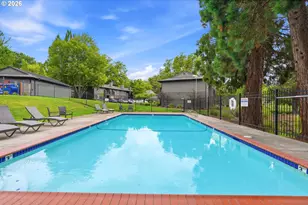 12638 NW Barnes Rd, Portland, OR 97229 - Photo 19