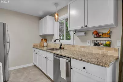 13295 SW Oakwood St, Beaverton, OR 97005 - Photo 13