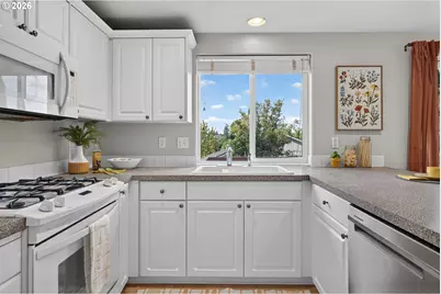 15265 SW Firtree Dr, Portland, OR 97223 - Photo 17