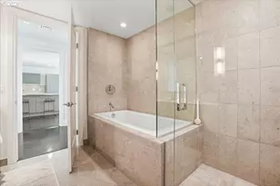 311 NW 12th Ave, Portland, OR 97209 - Photo 27