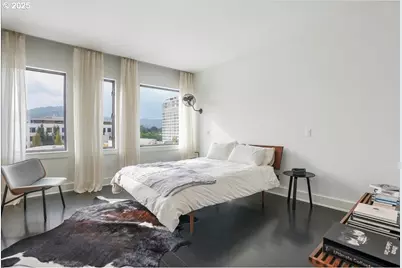 311 NW 12th Ave #704, Portland, OR 97209 - Photo 23