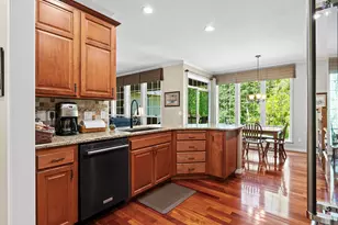 22957 SE Oakview Ln, Eagle Creek, OR 97022 - Photo 9