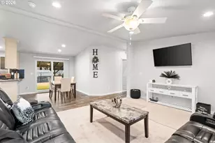 3033 SW Terrace Dr, Pendleton, OR 97801 - Photo 5