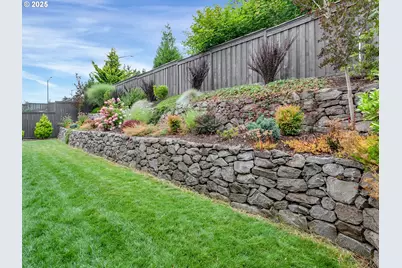 4057 Heron Dr, West Linn, OR 97068 - Photo 43