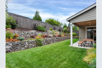 4057 Heron Dr, West Linn, OR 97068 - Photo 3