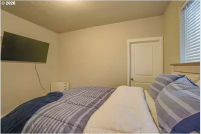 10409 NE 63rd Cir, Vancouver, WA 98662 - Photo 9