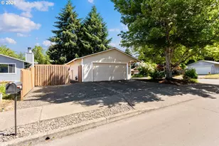 8315 SW La Mancha Ct, Portland, OR 97224 - Photo 3